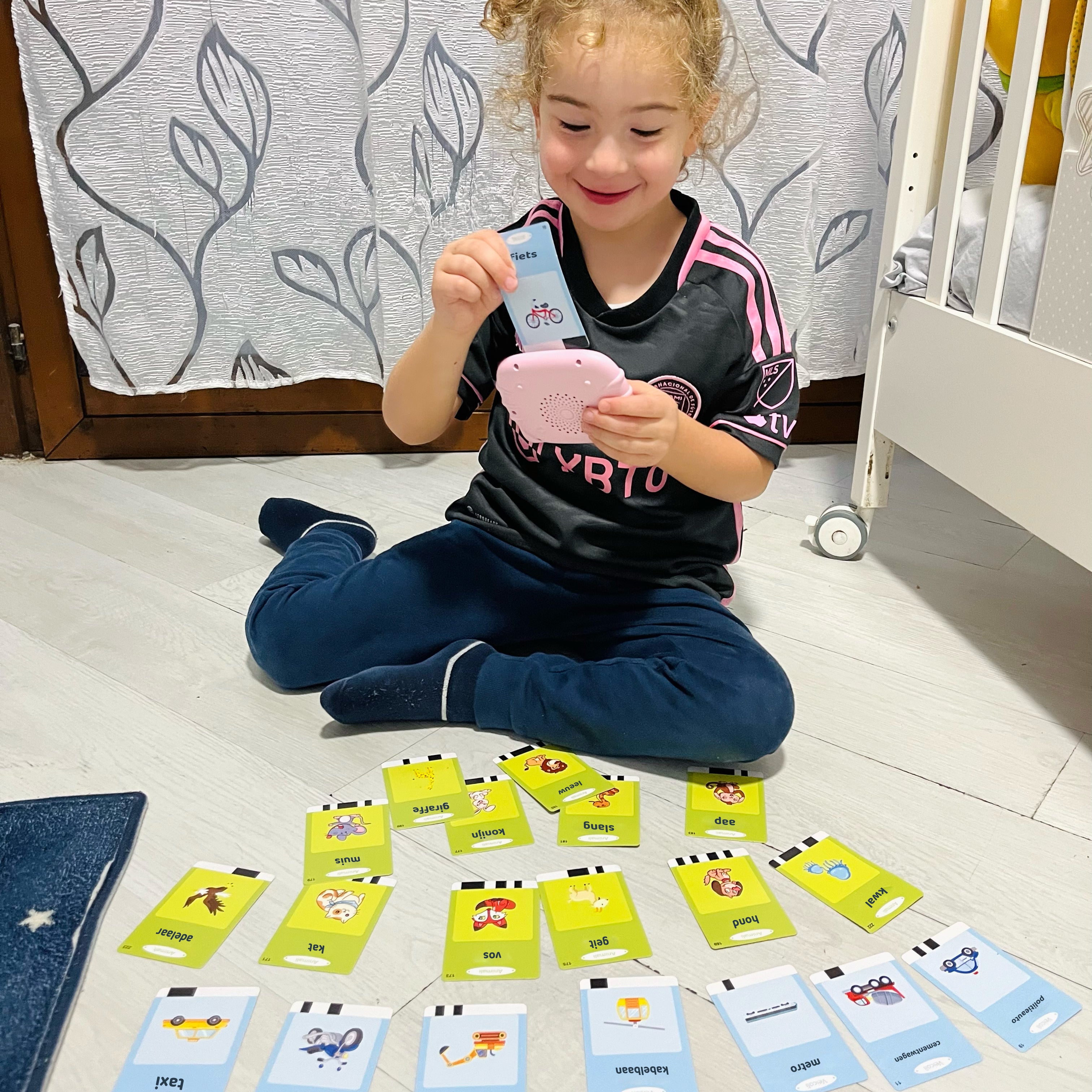 KiddoSpace's Sprekende Flashcard-speelgoed (inclusief 224 kaarten)