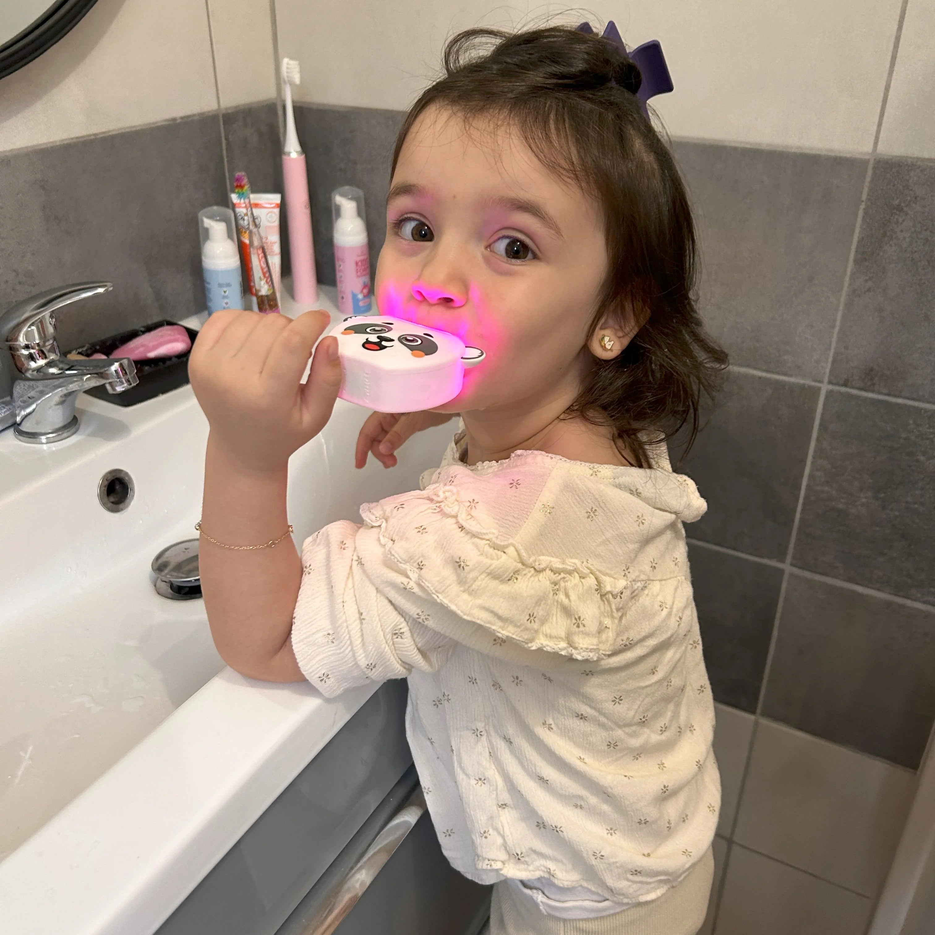 Kiddo Tandenborstel - Een nieuwe en effectieve manier van tandenpoetsen